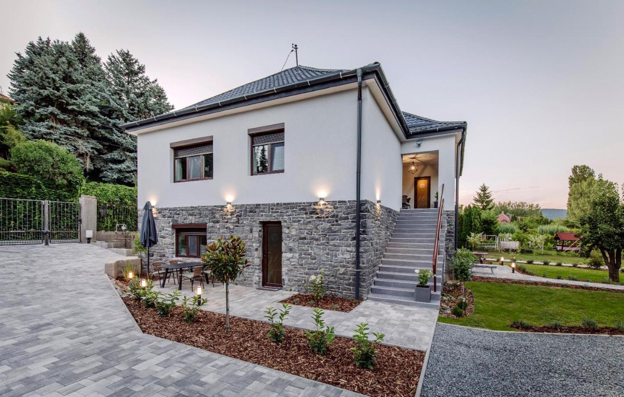 Nadas Center Home Badacsony Bytom Extérieur photo